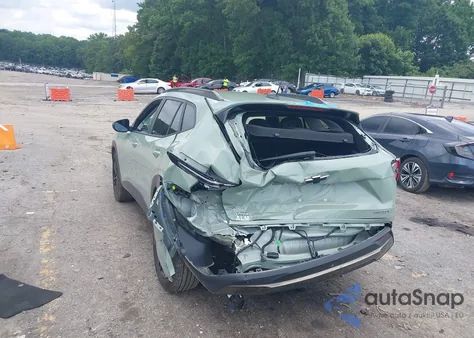 2025 Chevrolet Trax Fwd Activ из США, поврежденный, VIN KL77LKEPXSC055447